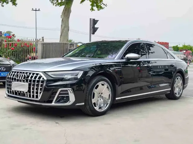 Audi A8 2023 A8L 45 TFSI quattro Luxury