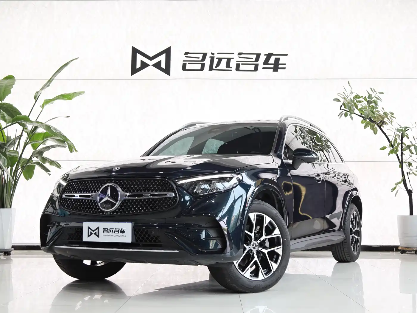 Mercedes-Benz GLC 2023 GLC 260 L 4MATIC Luxury 5-Seater
