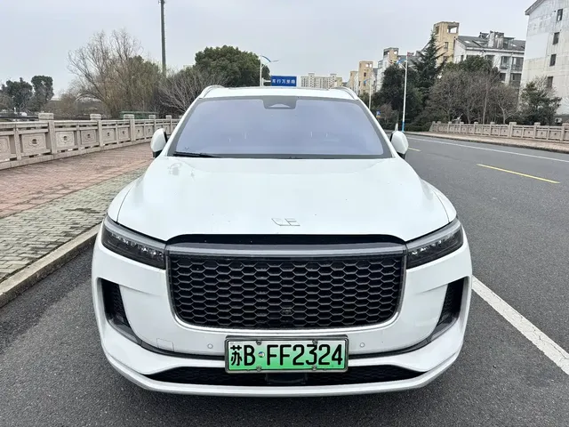Li Auto Li ONE 2020 Extended Range 6-seater