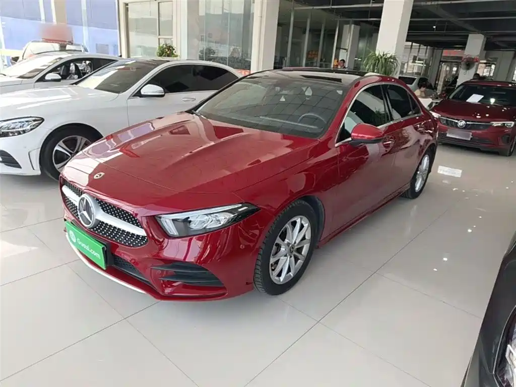 Mercedes-Benz A-Class 2021 A 200 L Sport Sedan Fashion Edition