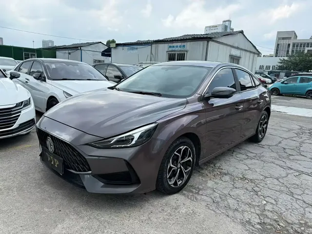 MG 5 2021 Facelift 180DVVT CVT Youth Luxury Edition