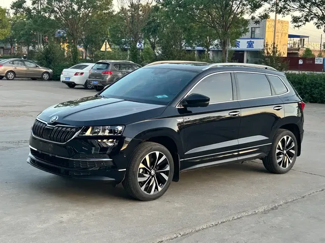 Škoda Karoq 2023 TSI280 Smart Edition
