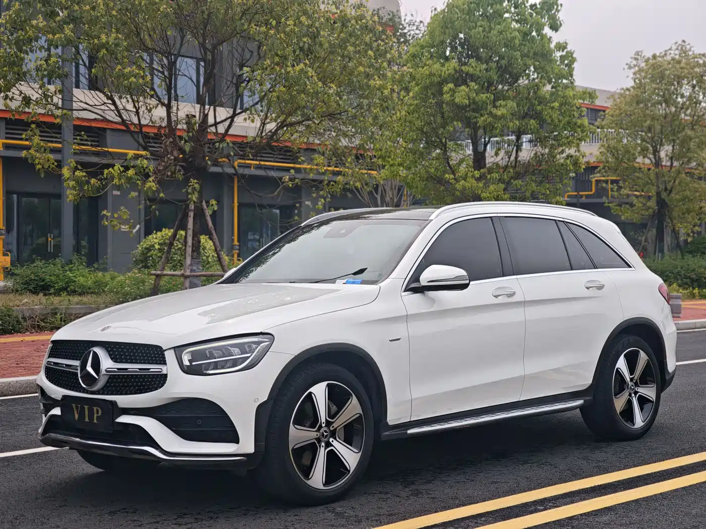 Mercedes-Benz GLC 2022 GLC 300 L 4MATIC Dynamic Collector's Edition