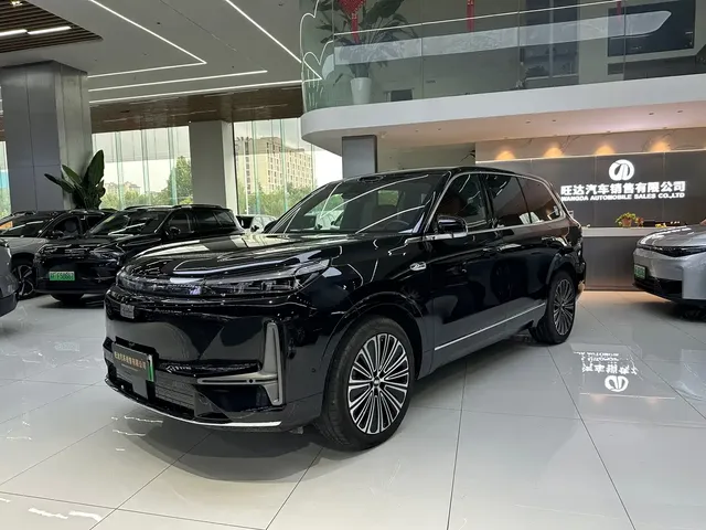 Geely Galaxy M9 2025 Base Model