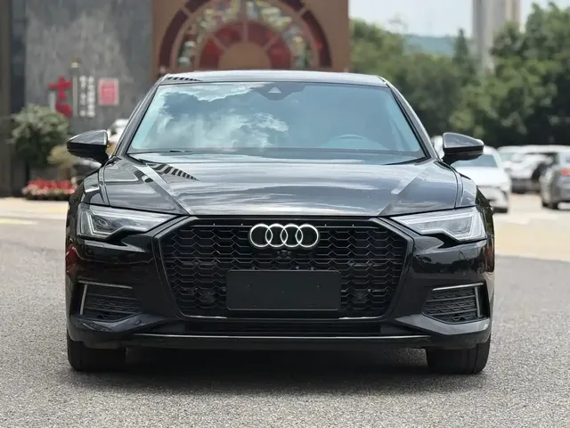 Audi A6L 2021 45 TFSI Exclusive Elegance