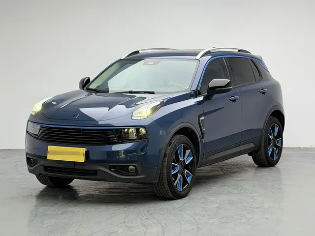 Lynk & Co 01 2017 2.0T 2WD Pro Shine Edition