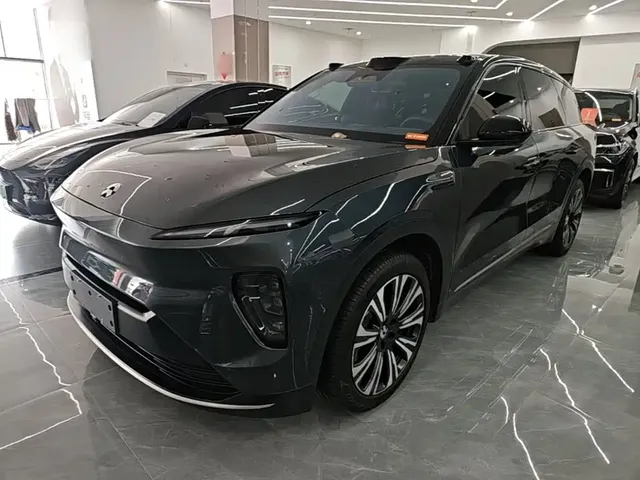 NIO ES8 2023 75kWh Executive Edition