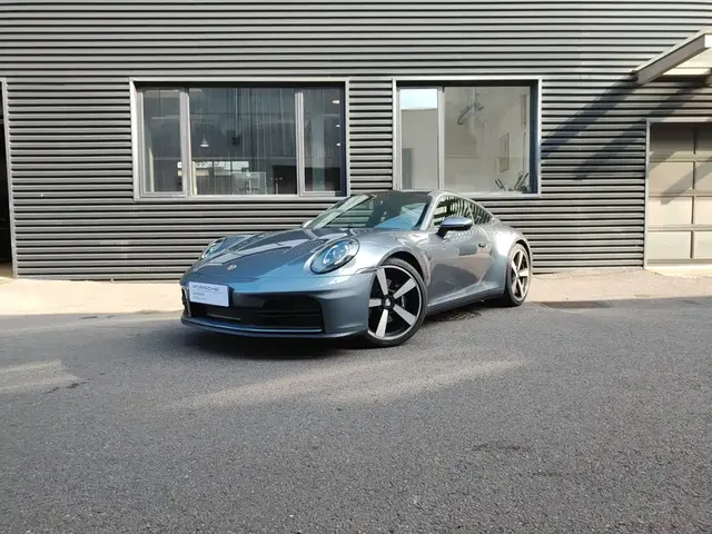 Porsche 911 2026 Carrera 3.0T