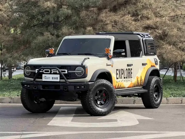 Ford Bronco 2024 2.3T Badlands