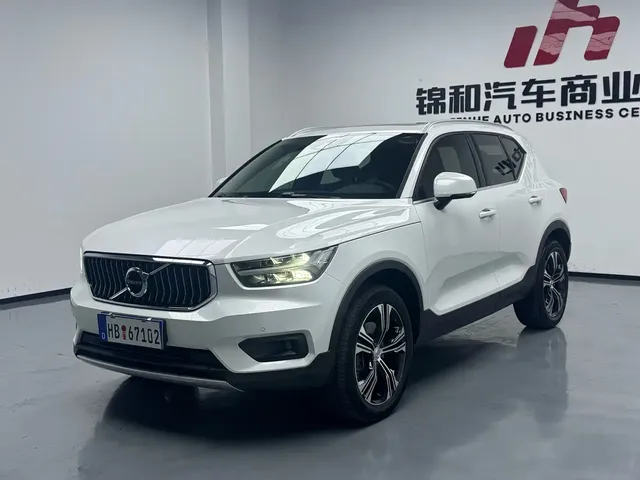 Volvo XC40 2021 T4 AWD Smart Luxury Edition