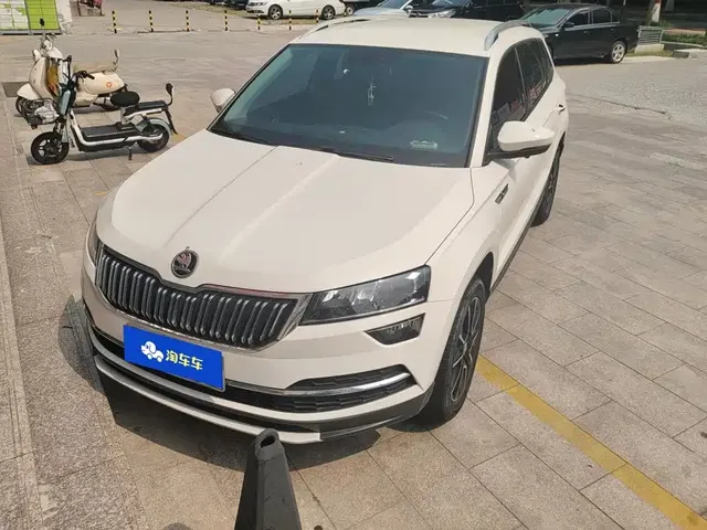 Škoda Karoq 2021 TSI280 Tech Edition