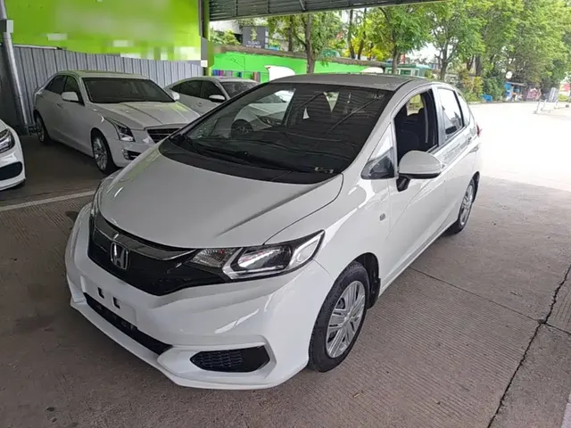 Honda Fit 2018 1.5L CVT Comfort Edition