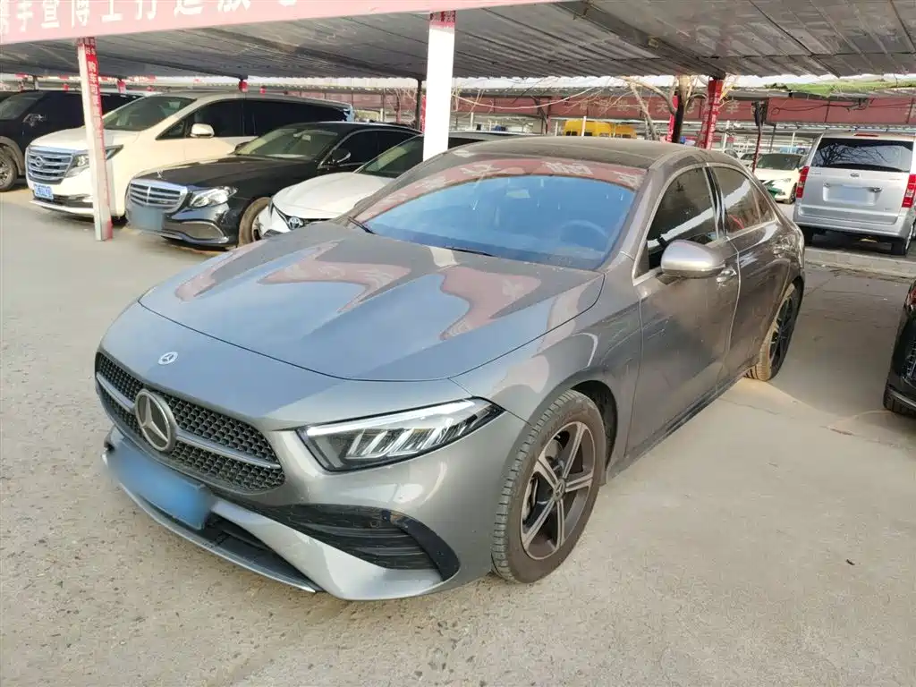 Mercedes-Benz A-Class 2023 A 200 L Fashion