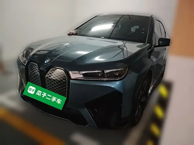 BMW iX 2022 xDrive40