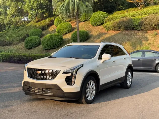 Cadillac XT4 2022 28T FWD Style