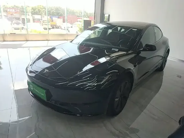 Tesla Model 3 2023 Long Range All-Wheel Drive