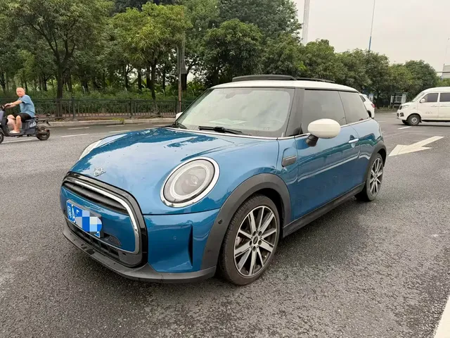 MINI MINI 2022 Facelift 1.5T COOPER Artist