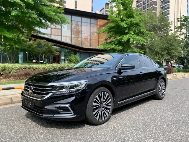 Volkswagen Passat 2021 Model 330TSI Luxury Edition