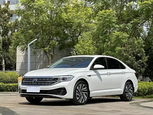 Volkswagen Sagitar 2023 300TSI DSG Surpassing Edition