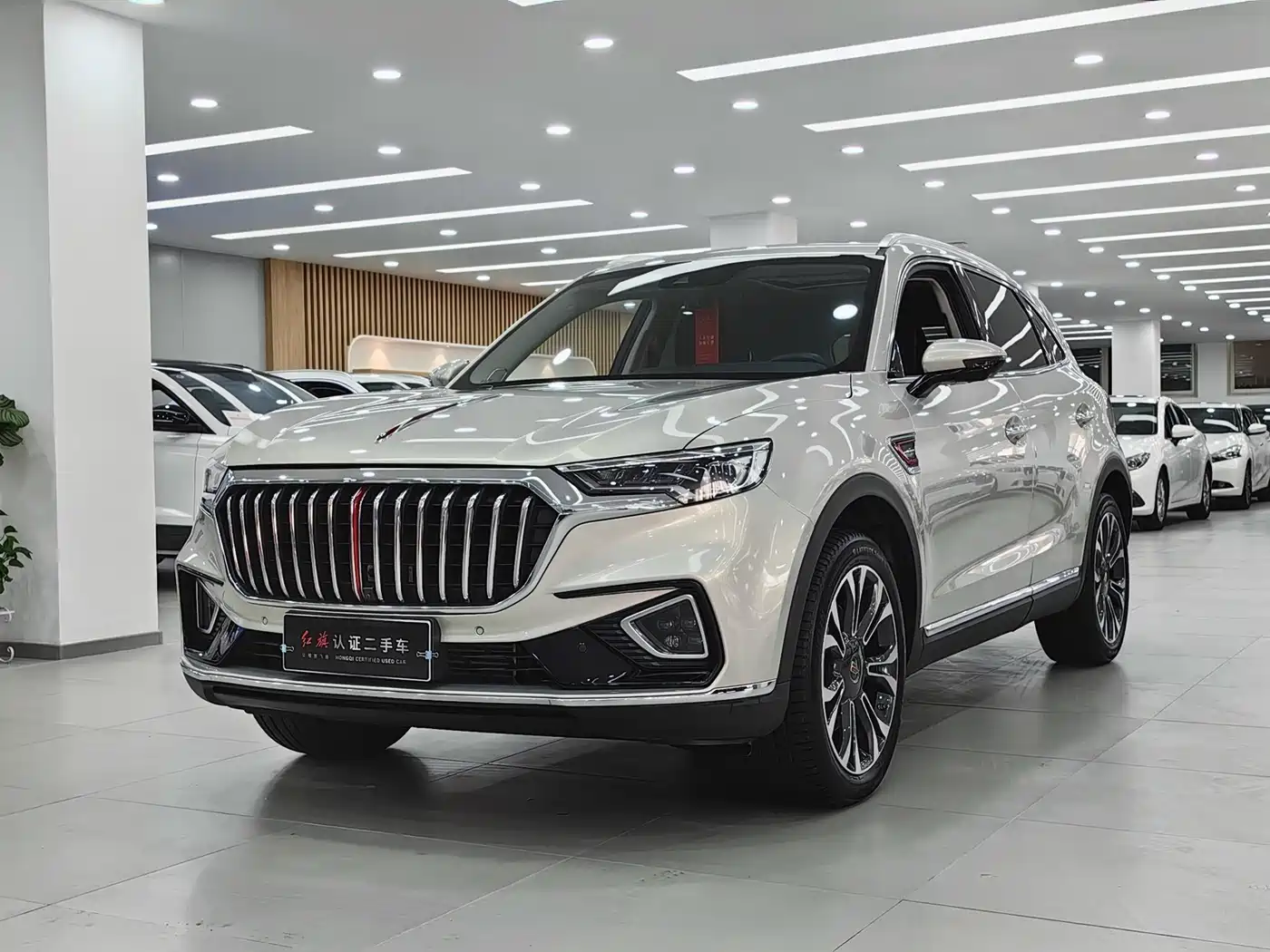 Hongqi HS5 2022 2.0T Smart Connect Flagship AWD Edition