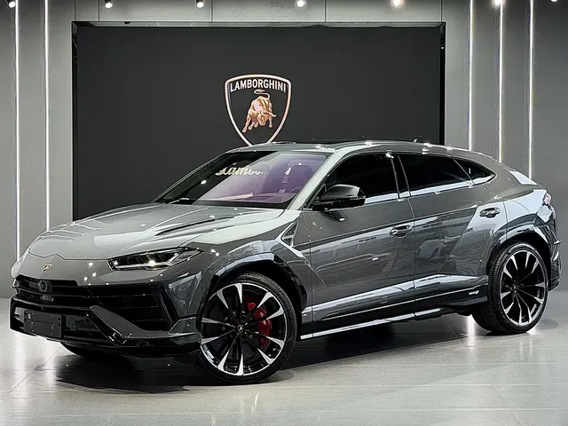 Lamborghini Urus 2023 4.0T V8 S