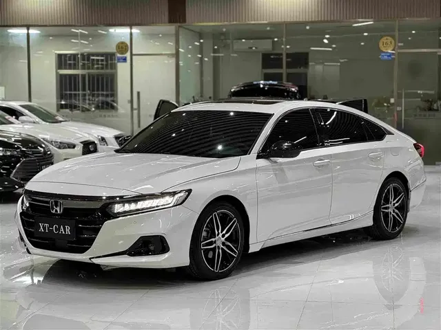 Honda Accord 2022 260TURBO Phantom Night Premium