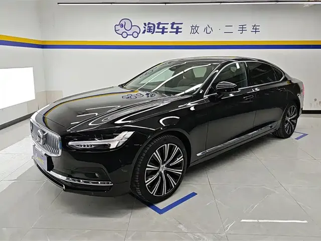 Volvo S90 2025 B5 Elegance Luxury Edition
