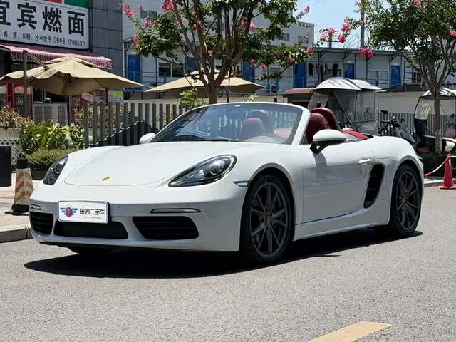 Porsche 718 2022 Boxster 2.0T