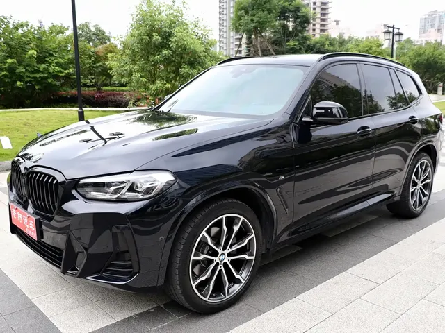 BMW X3 2023 xDrive30i Leading M Night Package