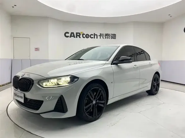 BMW 1 Series 2023 125i M Sport Shadow Edition