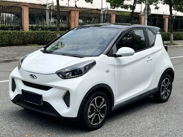 QQ New Energy Little Ant 2019 4-Seater Smart Enjoy Edition 35kWh
