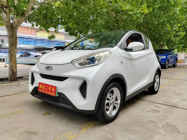 QQ New Energy Little Ant 2018 400 4-Seater Premium Smart Edition