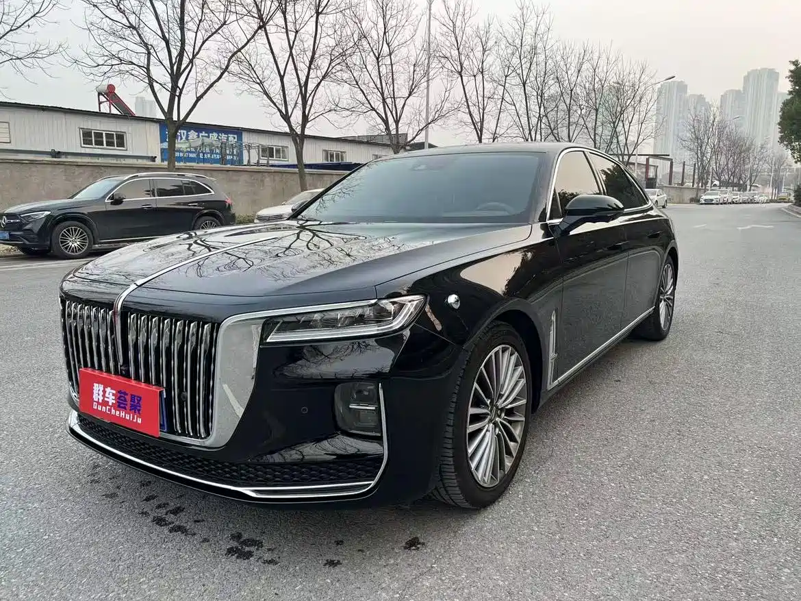 Hongqi H9 2022 2.0T Smart Connect Flag Enjoy Edition