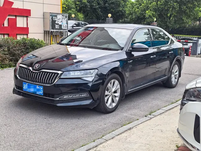 Škoda Superb 2019 Facelift TSI280 DSG Comfort Edition