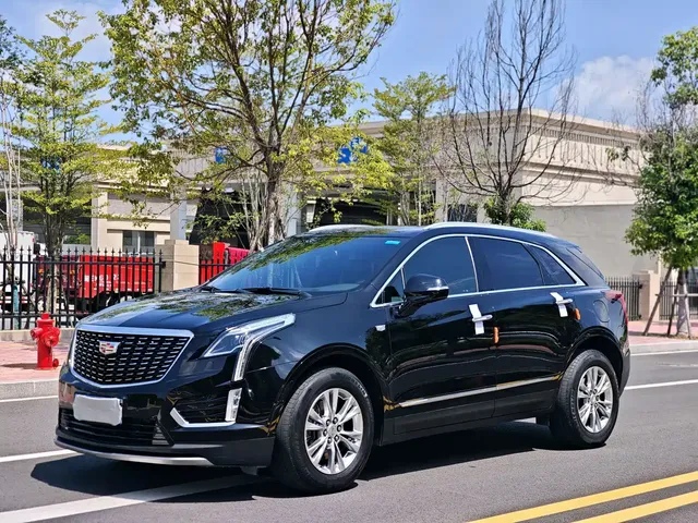 Cadillac XT5 2024 2.0T FWD Fashion Edition