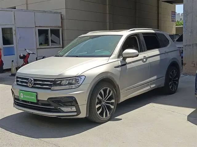 Volkswagen Tiguan L 2021 330TSI Automatic 2WD R-Line Premium