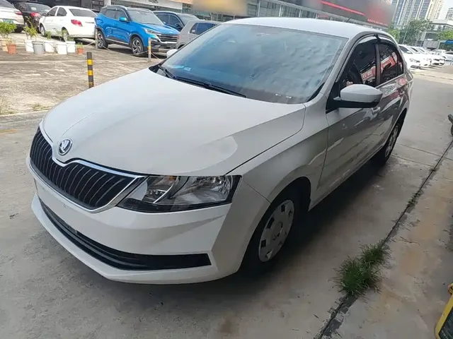 Škoda Rapid 2018 1.4L Manual Standard Edition
