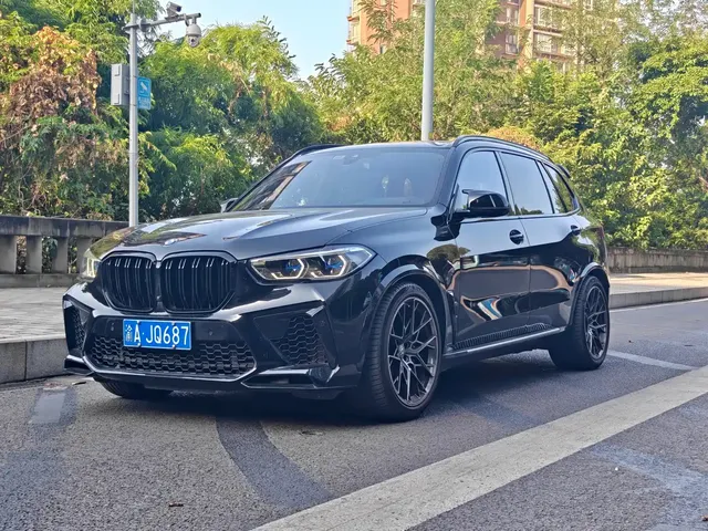 BMW X5 2022 Model xDrive 40Li M Sport Package