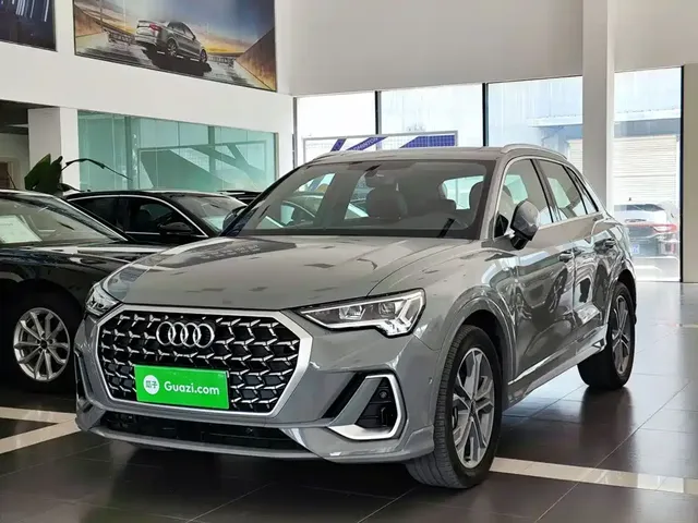 Audi Q3 2024 40 TFSI Fashion Sport