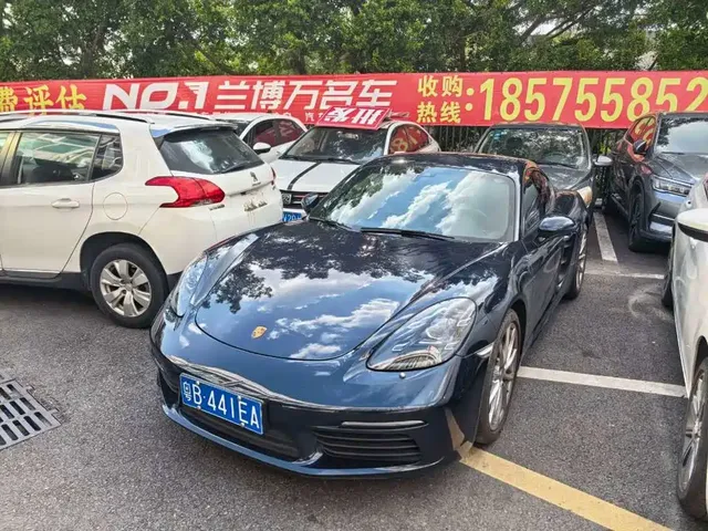 Porsche 718 2022 Cayman 2.0T