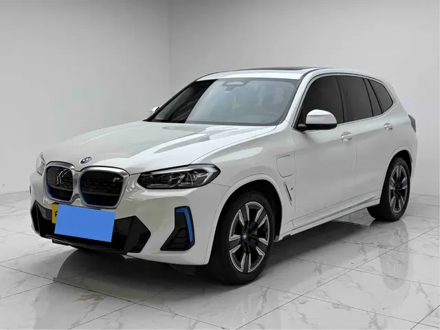 BMW iX3 2022 Facelift Leading Model