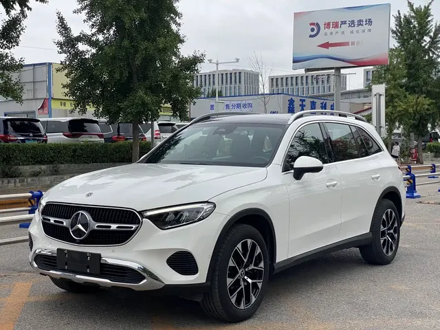 Mercedes-Benz GLC 2023 GLC 260 L 4MATIC Sport 5-seater