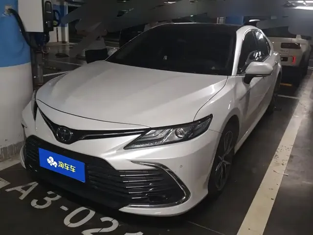 Toyota Camry 2021 2.5G Luxury Edition