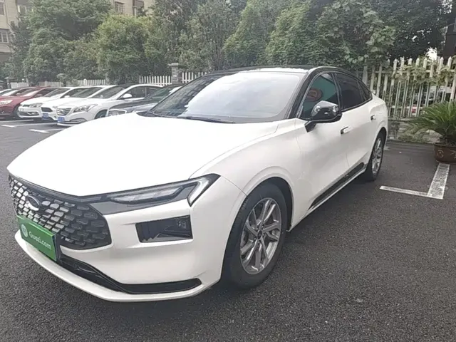 Ford Mondeo 2022 Facelift EcoBoost 245 Luxury