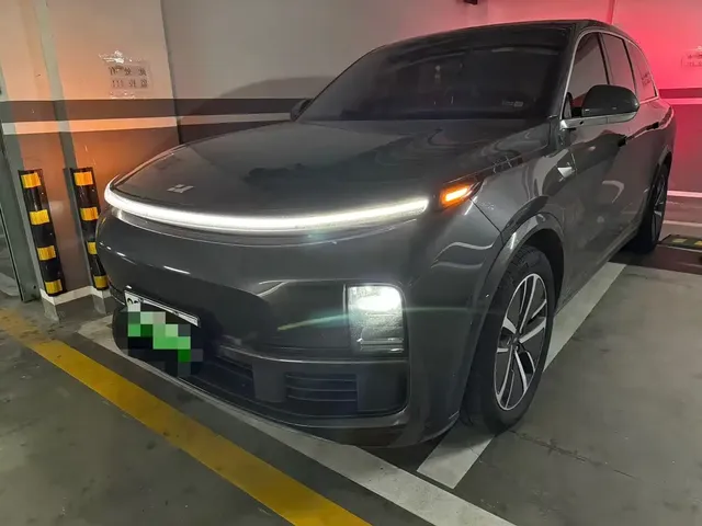 Li Auto Li L8 2024 Pro