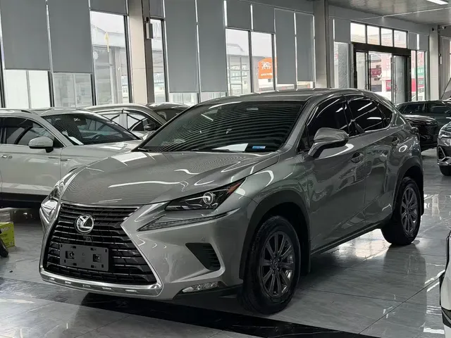 Lexus NX 2020 200 FWD Sharp Edition China VI
