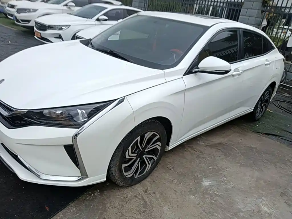 Dongfeng Aeolus Yixuan 2021 230T Auto Pursuit Edition