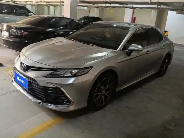 Toyota Camry 2023 2.5G Luxury Edition