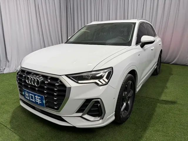 Audi Q3 2023 35 TFSI Fashion Dynamic (1.4T)