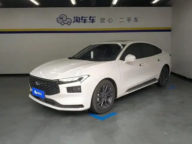 Ford Mondeo 2025 2.0T EcoBoost Premium